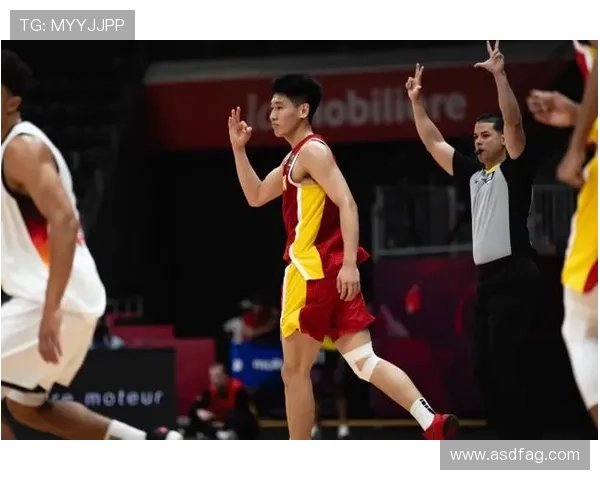 中国U19男篮惨败德国遭遇两连败 朱正砍下12分张博源三投全失 中国U19男篮惨败德国遭遇两连败 朱正砍下12分张博源三投全失